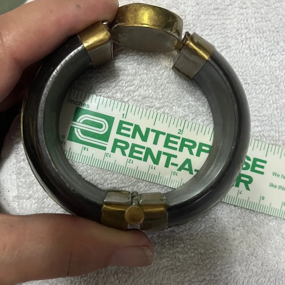 Antique Bracelet - Big & Chunky Ethnic Horn and Carnelian Stone w/ Brass Trim - Picture 7 of 8